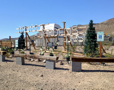 Desert-Garden-Oasis